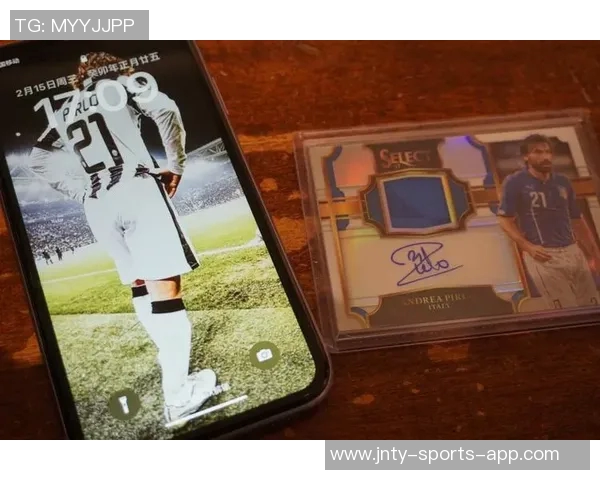 以皇足球球星卡收藏热潮下的价值探秘与未来发展趋势